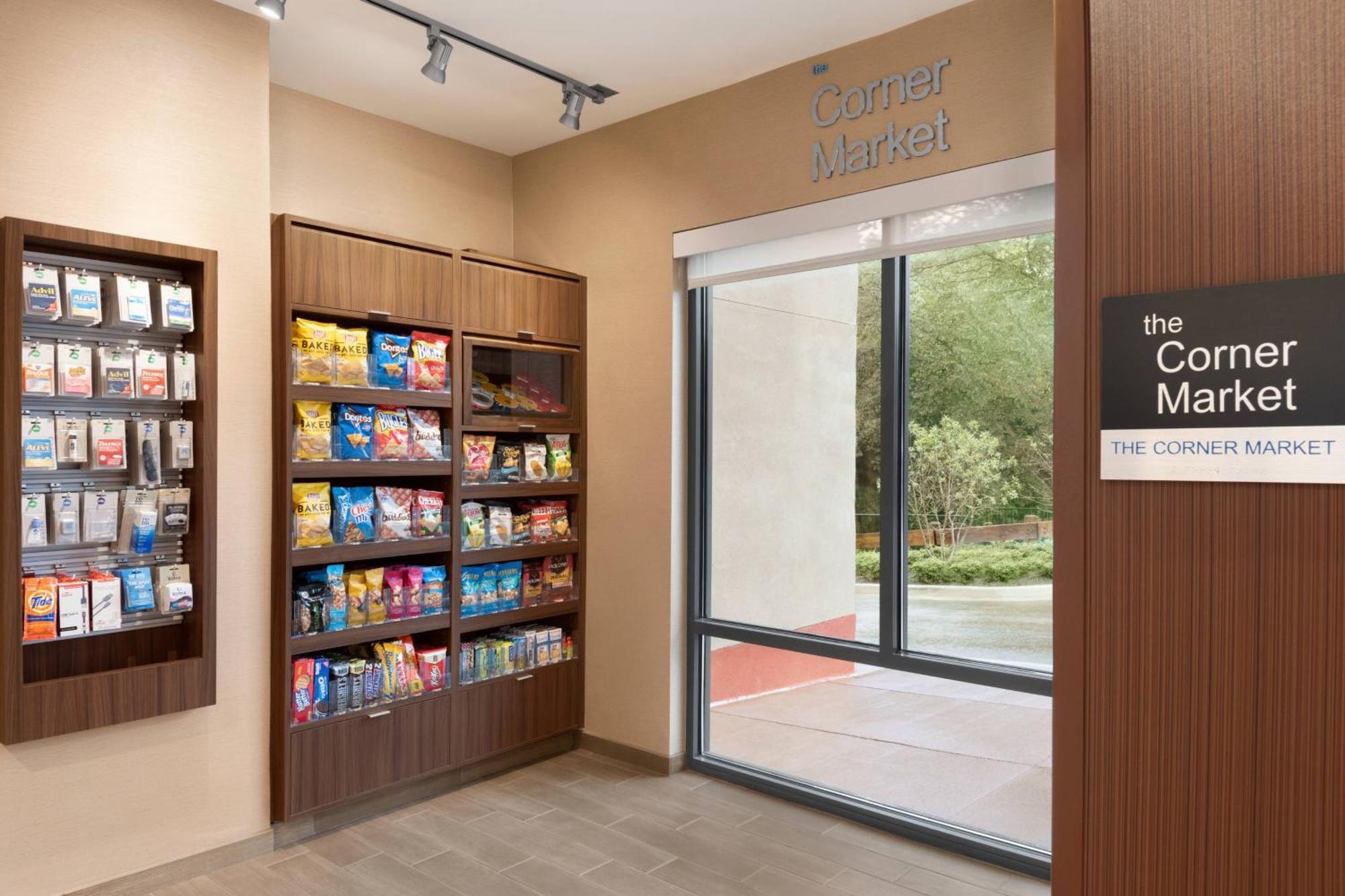 Fairfield Inn & Suites By Marriott Charlottesville Downtown/University Area Exteriör bild