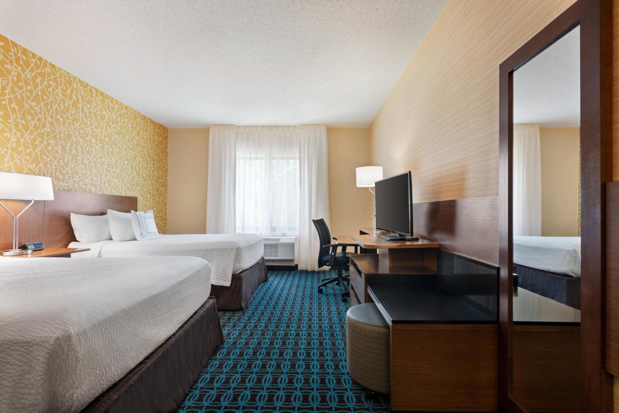 Fairfield Inn & Suites By Marriott Charlottesville Downtown/University Area Exteriör bild